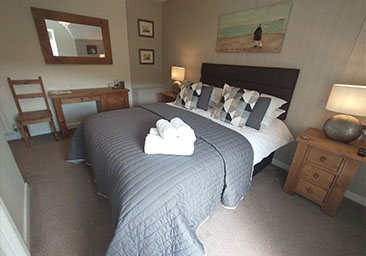bed and breakfast with comfortable king size beds in Beddgelert, Snowdonia, Wales